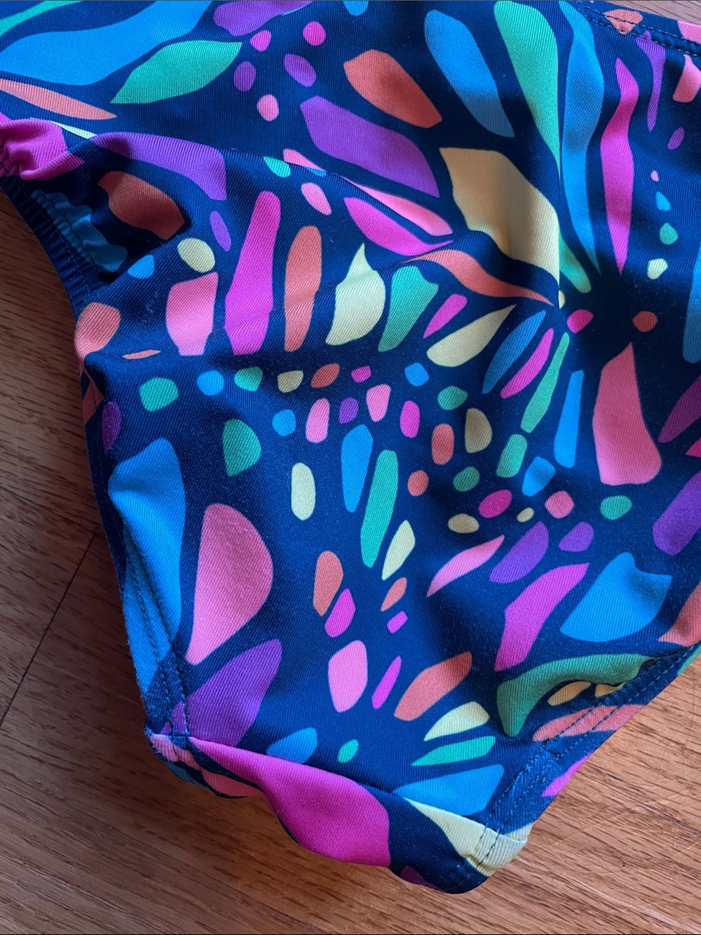 Lands' End Purple colorful mosaic butterfly Rash Guard & bikini bottom - Picture 12 of 12